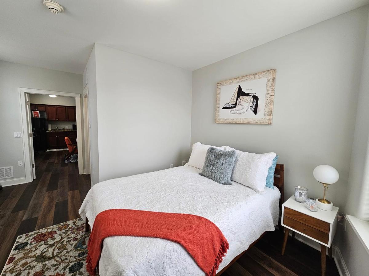 Apartment Luxurious 1 Bed 1 Bath At The Historic Inman Champaign